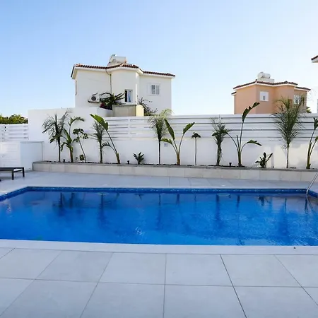Villa Pernera Family Villas Protaras