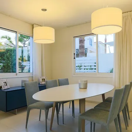 Pernera Family Villas *